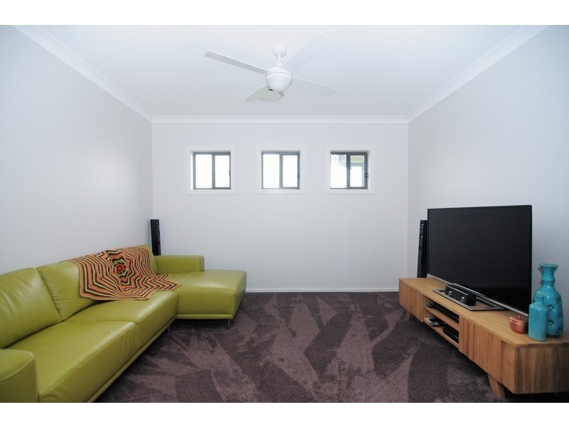 48 Banool Circuit, Bomaderry NSW 2541