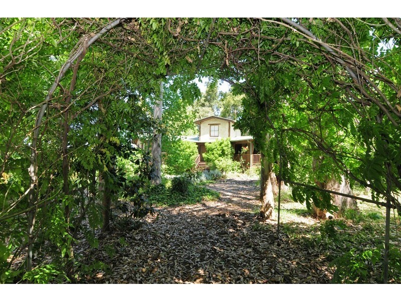 3 Maculata Close, Cambewarra NSW 2540