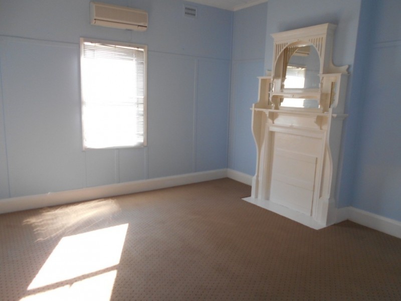 107 Greenwell Point Road, Greenwell Point NSW 2540