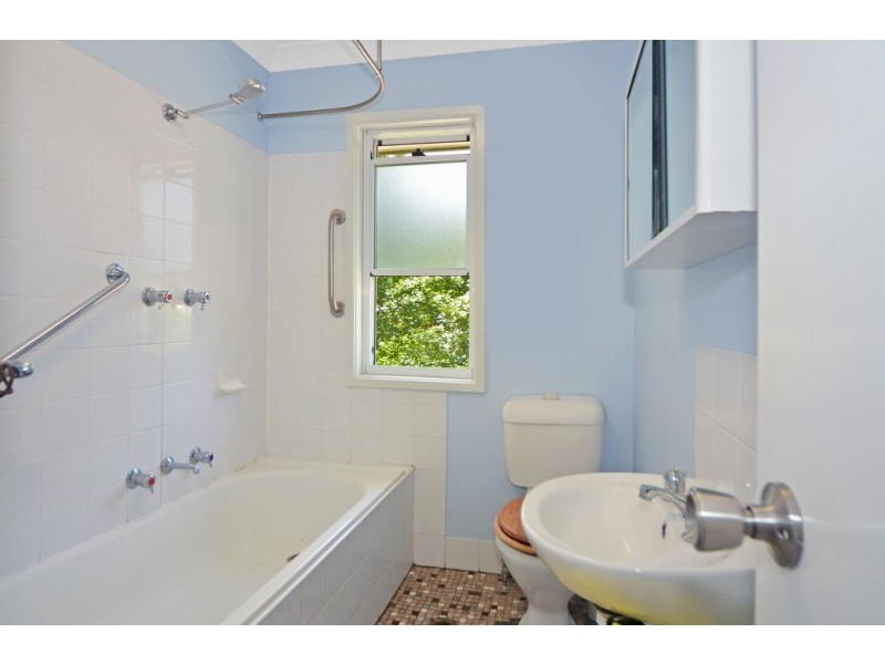 3 Massingham Avenue, Nowra NSW 2541