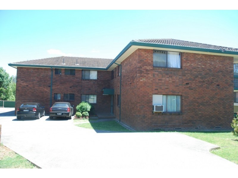 2/91 Moss Street, Nowra NSW 2541