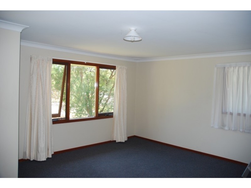 34 Alfred Street, Bomaderry NSW 2541