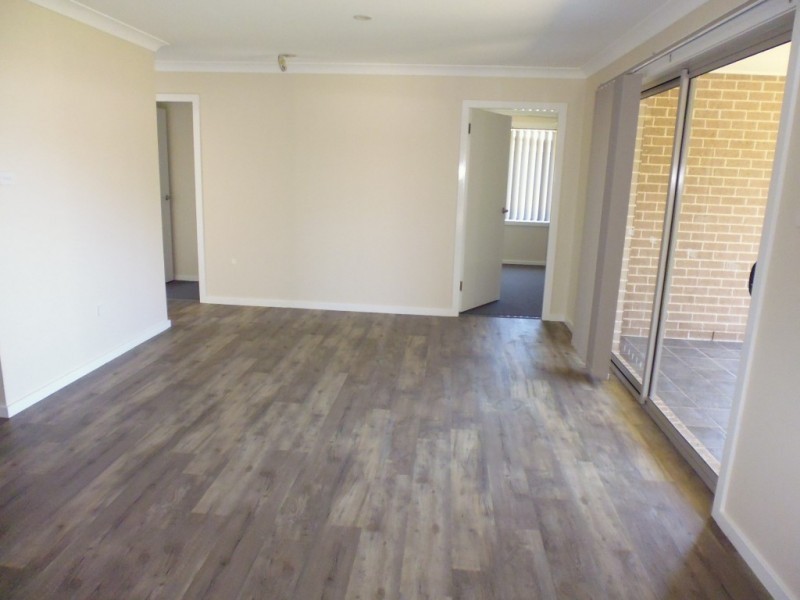 35 Basil Street, Worrigee NSW 2540