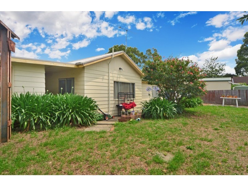 18 Hale Avenue, Nowra NSW 2541
