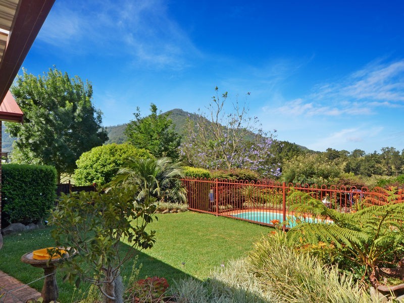 25 Kongoola Avenue, Cambewarra NSW 2540