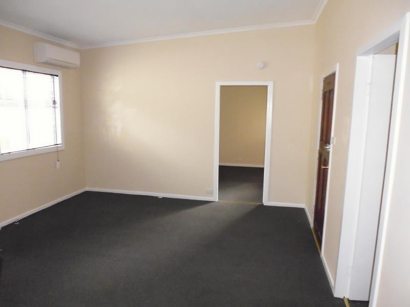 32 Meroo Road, Bomaderry NSW 2541