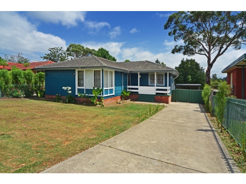 35 Quiberon Street, Nowra NSW 2541