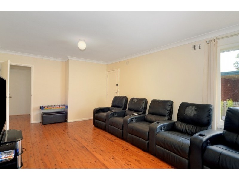 35 Quiberon Street, Nowra NSW 2541