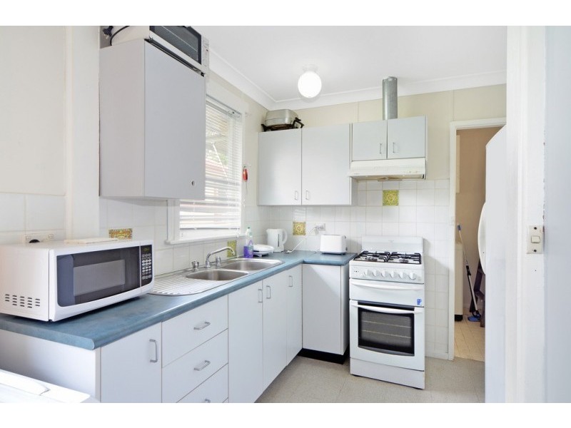 35 Quiberon Street, Nowra NSW 2541