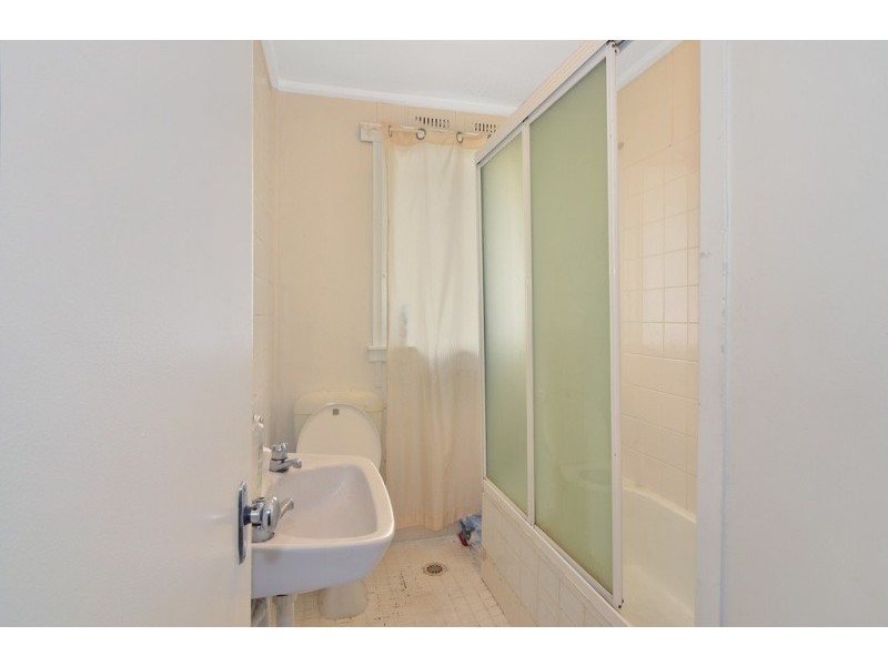 35 Quiberon Street, Nowra NSW 2541