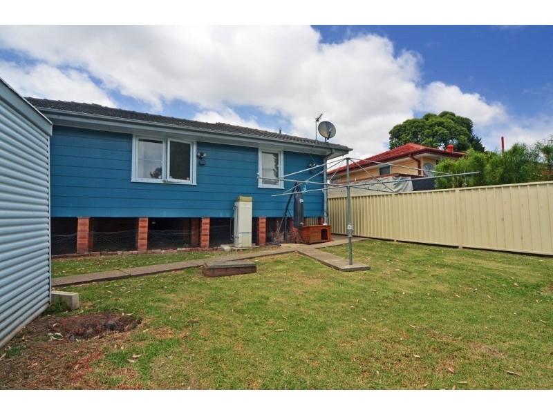 35 Quiberon Street, Nowra NSW 2541