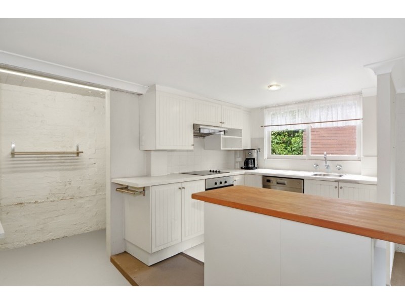 74 Bolong Road, Bomaderry NSW 2541