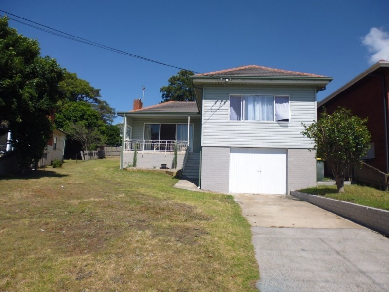 37 Mulgen Crescent, Bomaderry NSW 2541