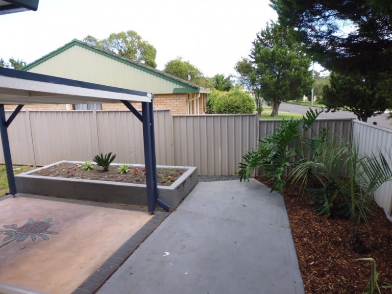 22 Allison Avenue, Nowra NSW 2541
