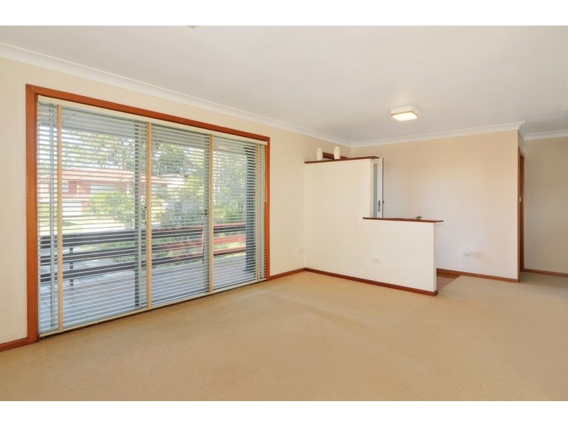 27 Elder Crescent, Nowra NSW 2541