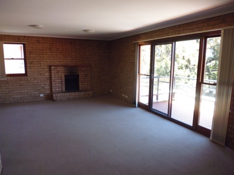 3/22 Hawthorne Avenue, Nowra NSW 2541