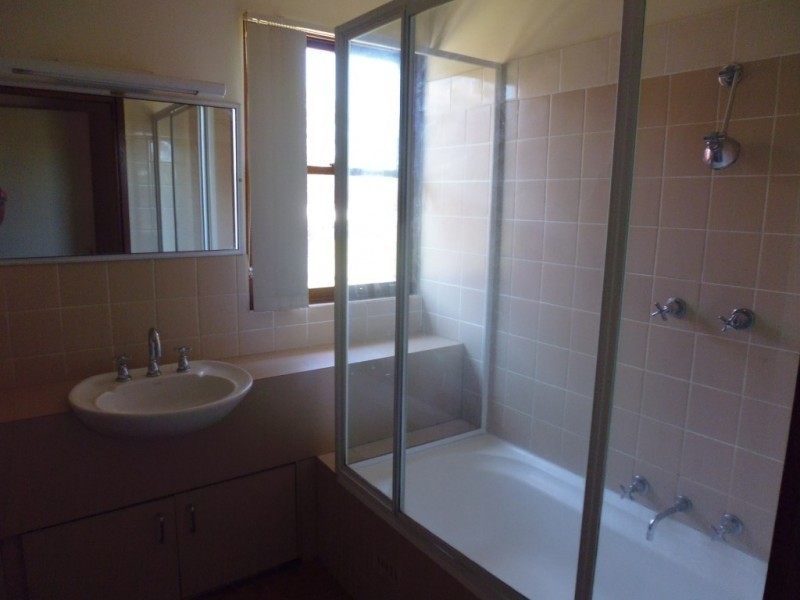 3/22 Hawthorne Avenue, Nowra NSW 2541