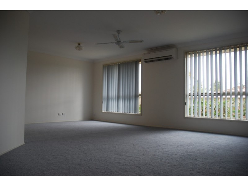 33 Golden Grove, Worrigee NSW 2540