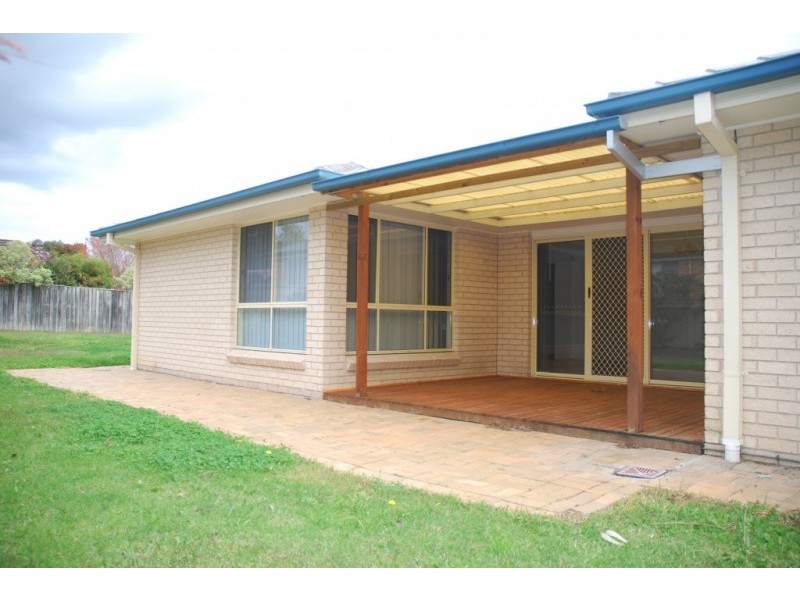 33 Golden Grove, Worrigee NSW 2540