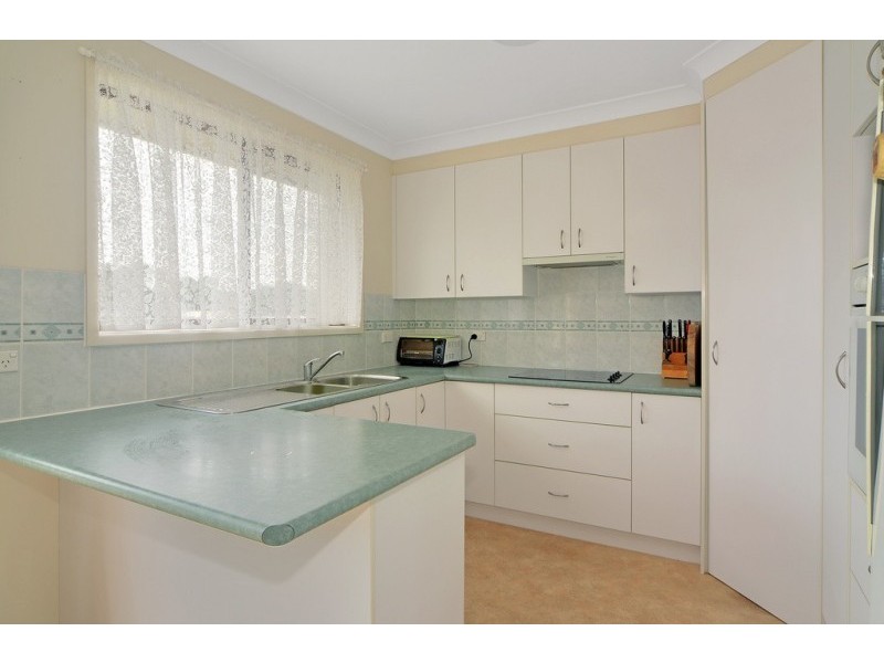 12 Adelaide Street, Greenwell Point NSW 2540