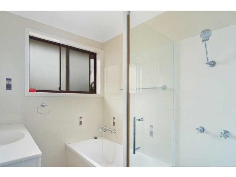 12 Adelaide Street, Greenwell Point NSW 2540