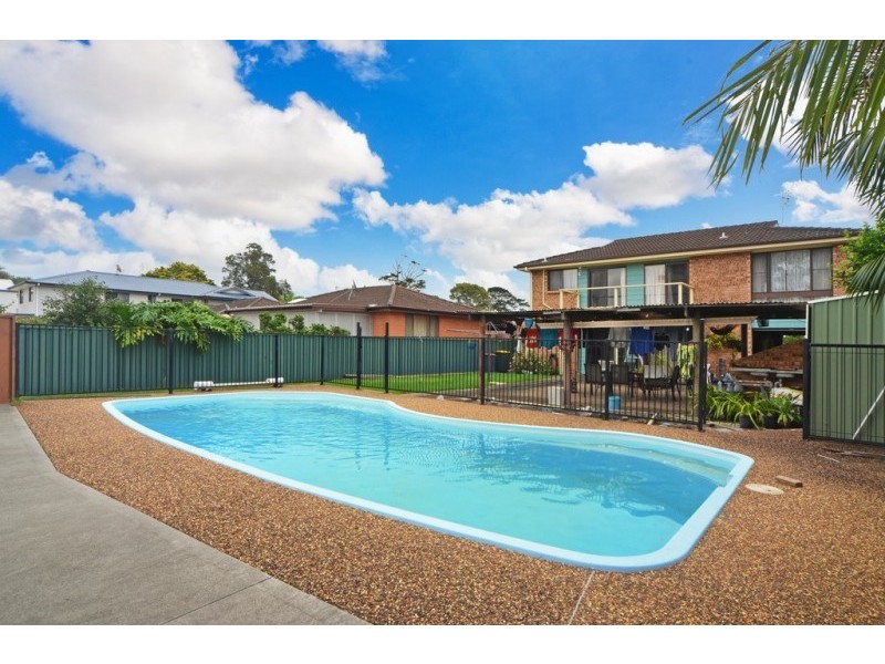 12 Adelaide Street, Greenwell Point NSW 2540