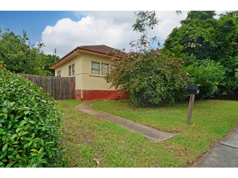 4 Junction Street, Nowra NSW 2541