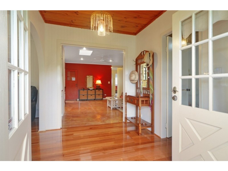 4 Wasdale Place, Bomaderry NSW 2541