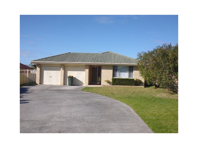 3 Mcternan Place, Worrigee NSW 2540