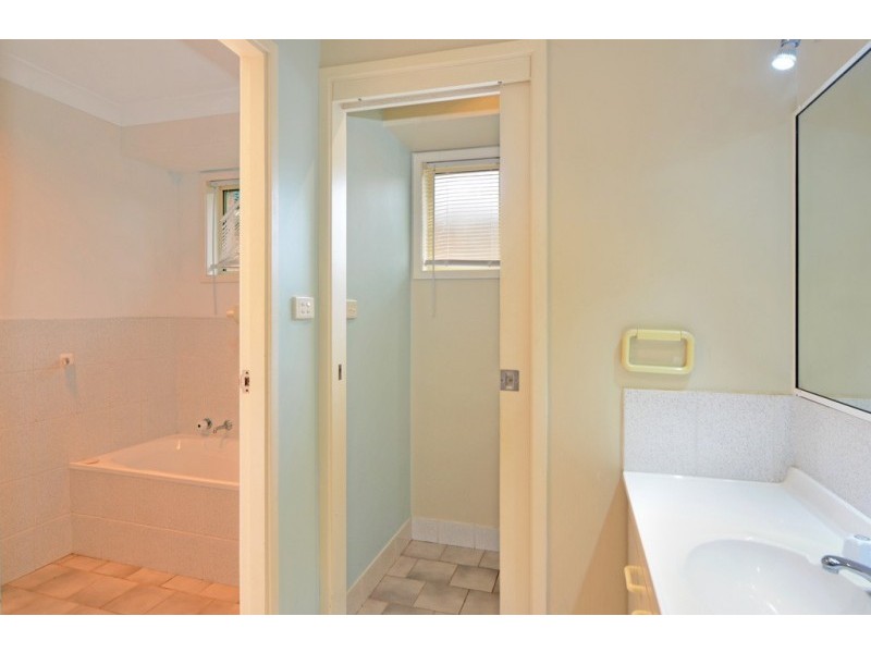 9 Coralie Close, North Nowra NSW 2541