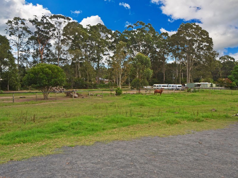 11 Lightwood Drive, West Nowra NSW 2541
