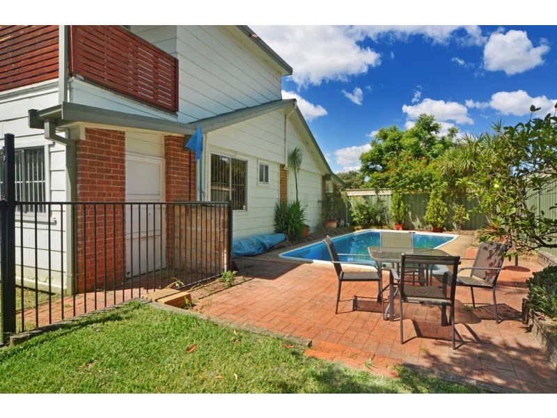 3 Bindon Close, Bomaderry NSW 2541