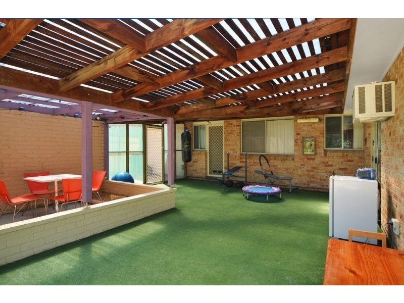 15 Caroola Parade, North Nowra NSW 2541