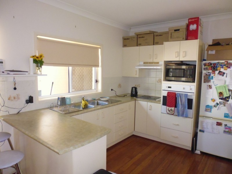 9 Phillip Drive, North Nowra NSW 2541