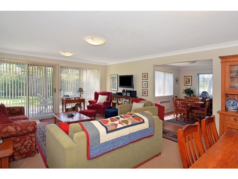 9/33 Lynburn Avenue, Bomaderry NSW 2541