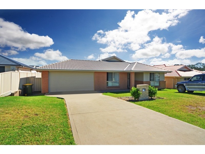 14 Nutans Crest, South Nowra NSW 2541