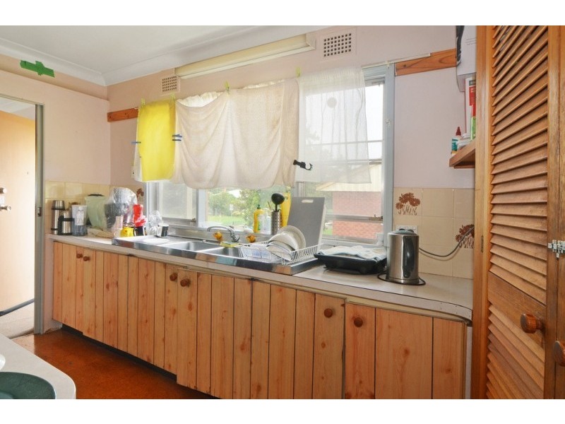 1 & 2/63 Wallace Street, Nowra NSW 2541