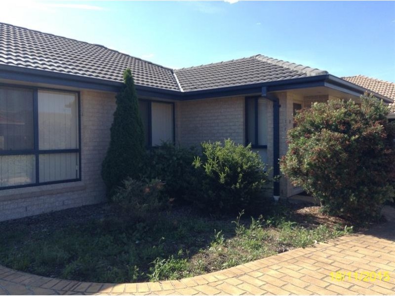 1/35 Sophia Road, Worrigee NSW 2540