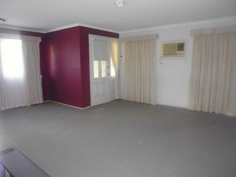 3 Page Avenue, North Nowra NSW 2541