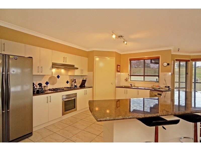 44 Warrigal Street, Nowra NSW 2541