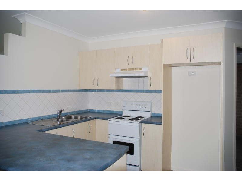 2/21 Jaycee Avenue, Nowra NSW 2541