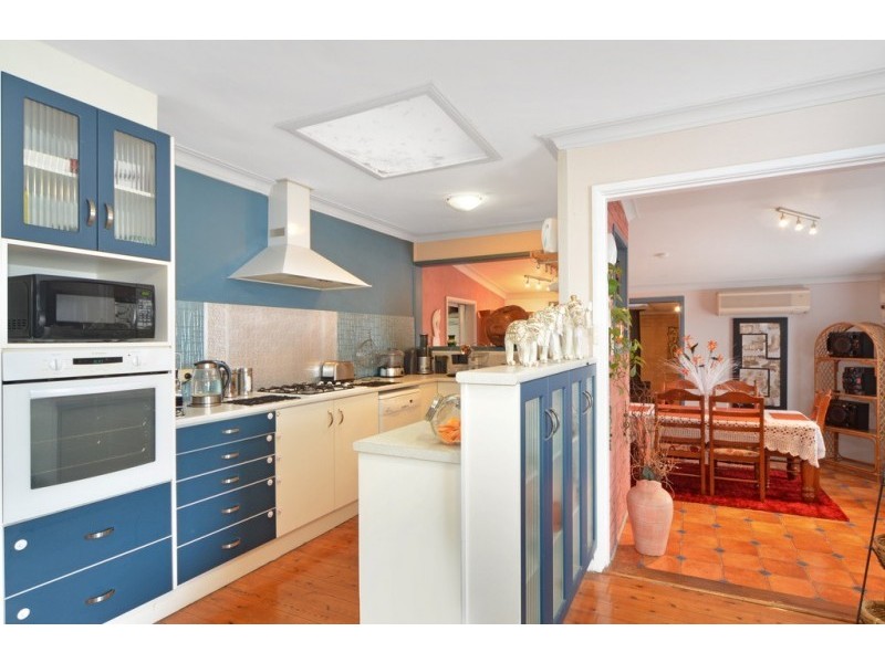 3 Tallayang Street, Bomaderry NSW 2541