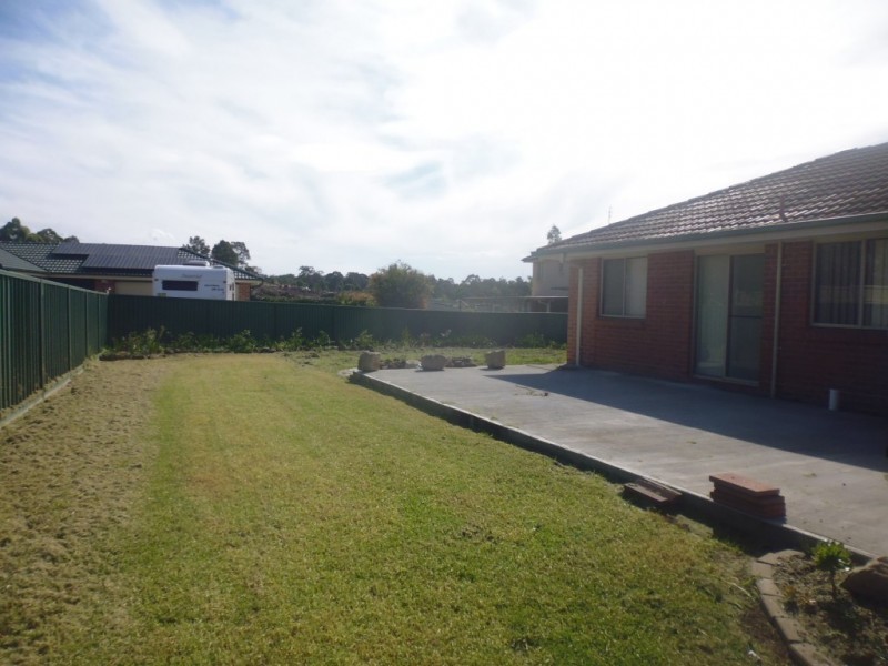 2 Kembla Close, Nowra NSW 2541