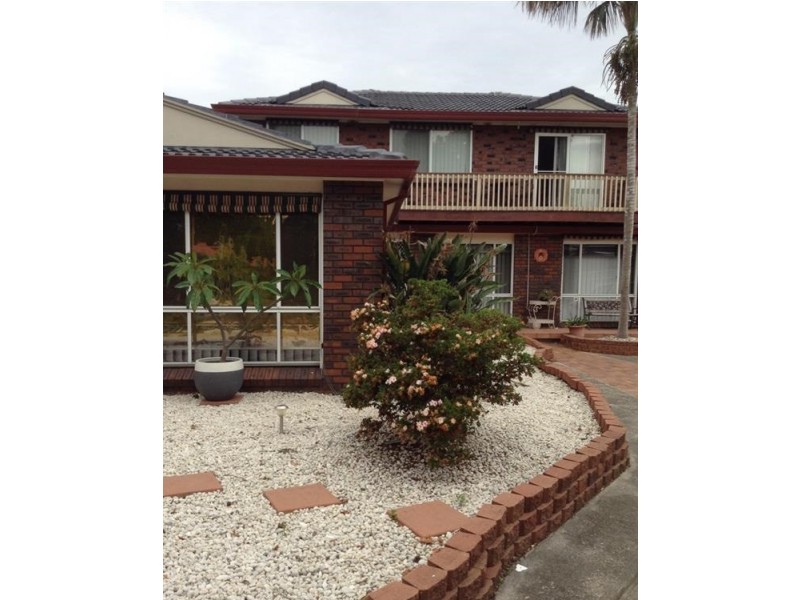 10 Lyrebird Drive, Nowra NSW 2541