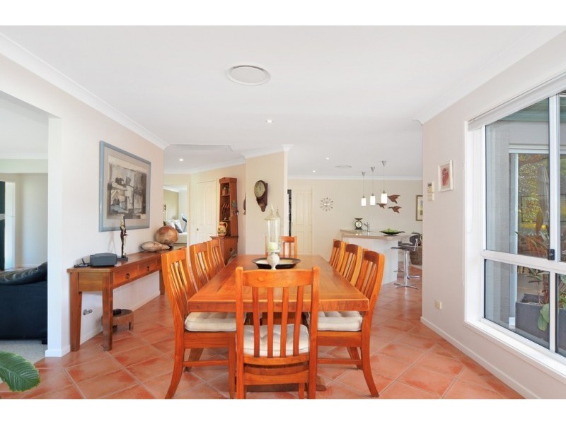 91 Jasmine Drive, Bomaderry NSW 2541