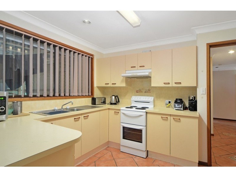 16 Byron Avenue, North Nowra NSW 2541