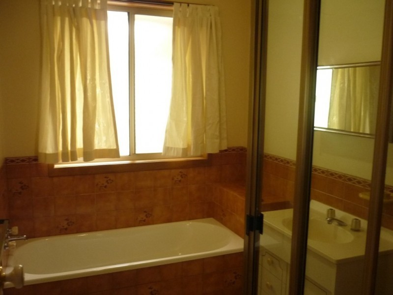 101 Meroo Road, Bomaderry NSW 2541