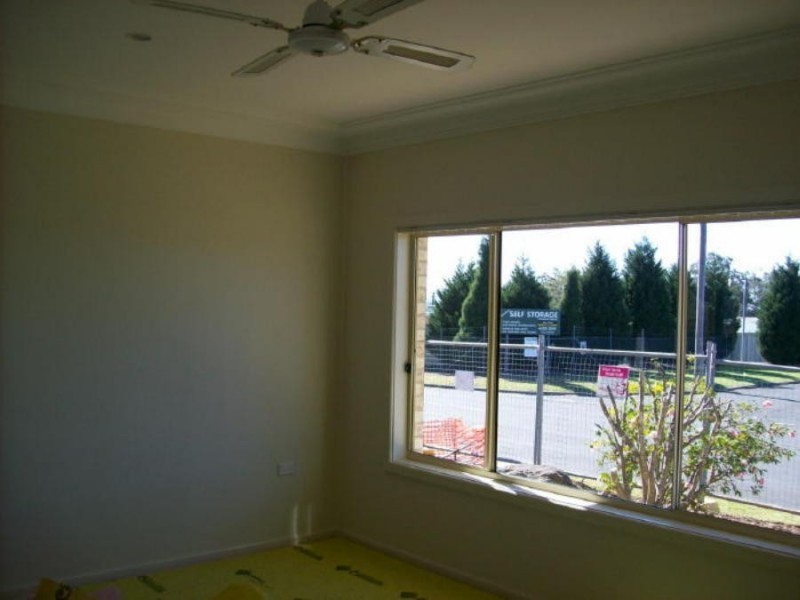 1/125 Meroo Road, Bomaderry NSW 2541