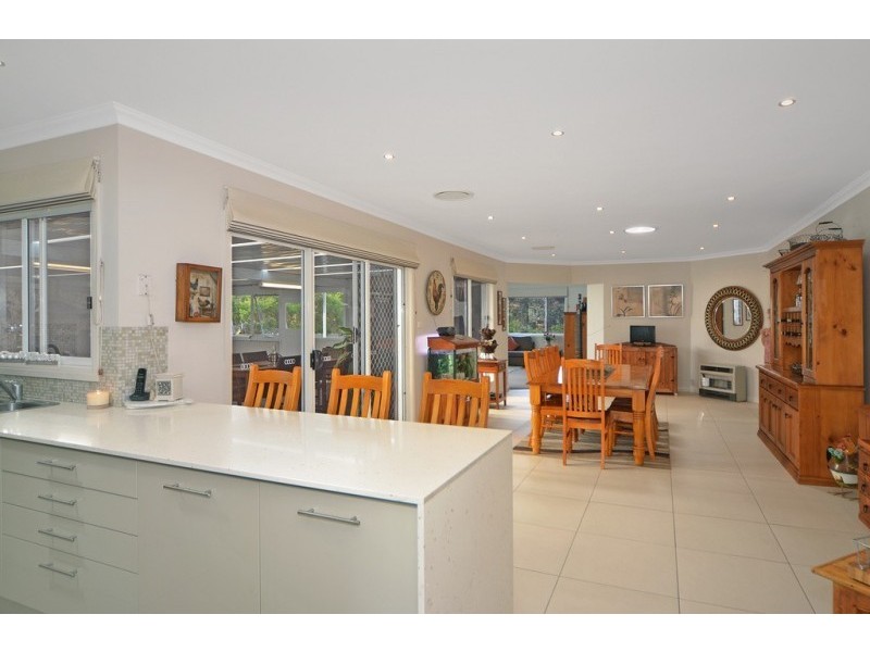 40 Peppermint Drive, Worrigee NSW 2540