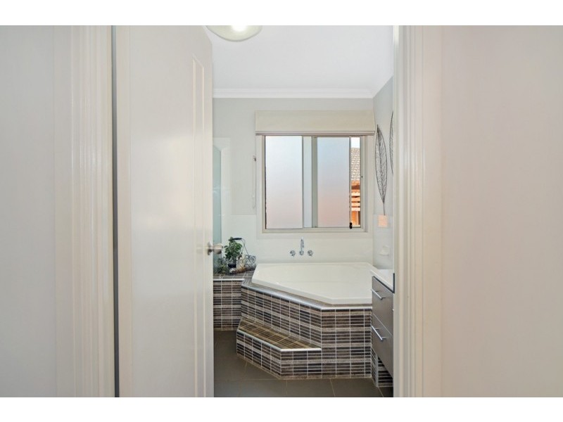 40 Peppermint Drive, Worrigee NSW 2540